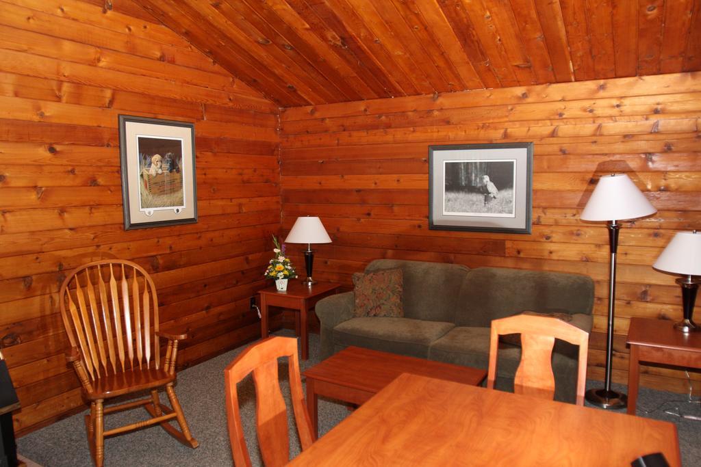 Lac Le Jeune Resort & Nature Centre Kamloops Phòng bức ảnh